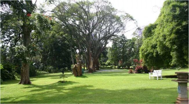 Outspan Hotel Nyeri Exterior photo